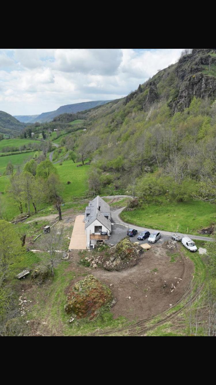 La Lys Martagon Bed & Breakfast Le Falgoux Eksteriør bilde
